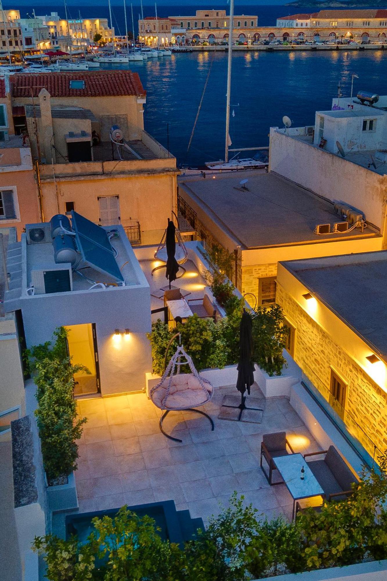 Ninemian Suites Syros Ermoúpoli Eksteriør bilde